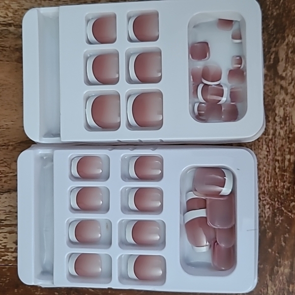 Nwt 48pcs French Manicure & Pedicure Premium Press On Nails - Picture 15 of 15
